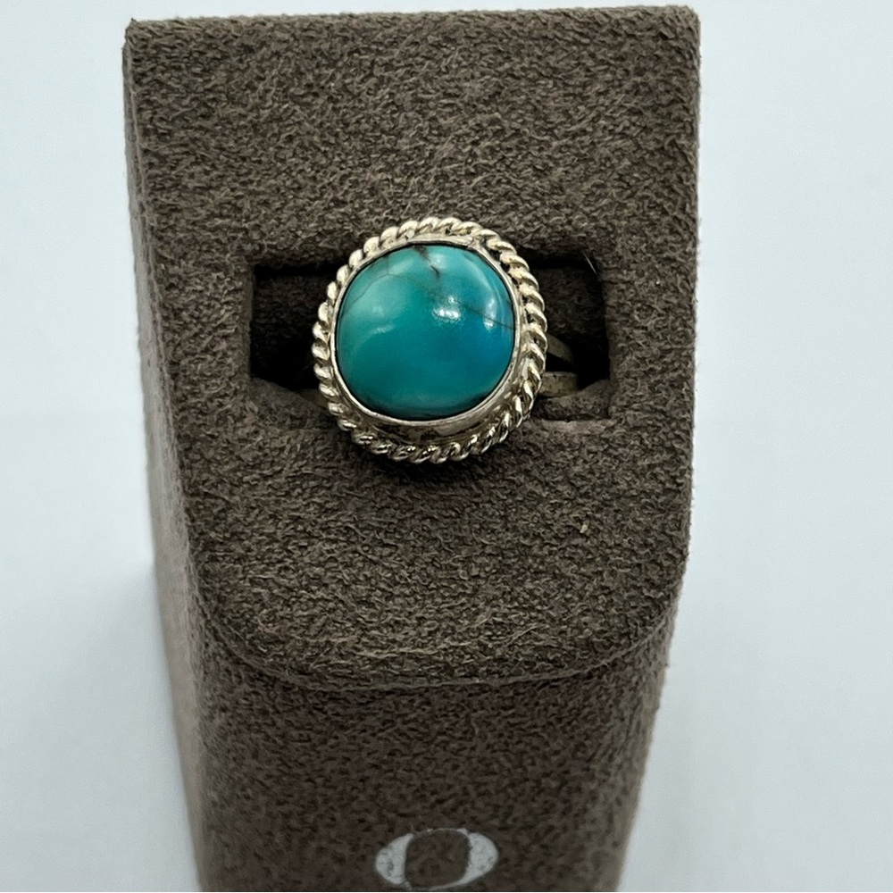 Blue sterling Silver Ring with Intricate Metalwork